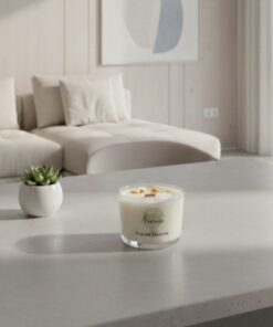 Alternative view of Vela de Soja Coco y Cítricos con Mecha de Madera (Brisa Tropical)